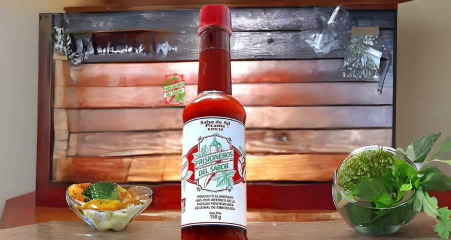 La historia detrás de 'Prisioneros del Sabor', una salsa picante creada en penitenciaria de emboscada"