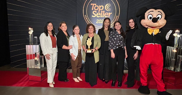 MICKEY PARAGUAY ES TOP SELLER 2025