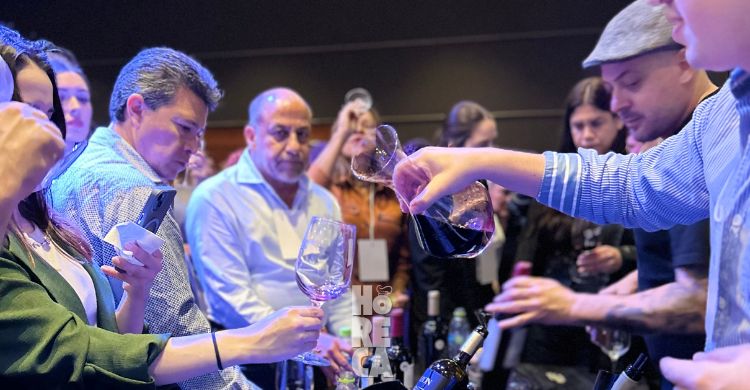 Uruguay Wine brilla por tercer año consecutivo en Asunción, destacando la excelencia del vino uruguayo