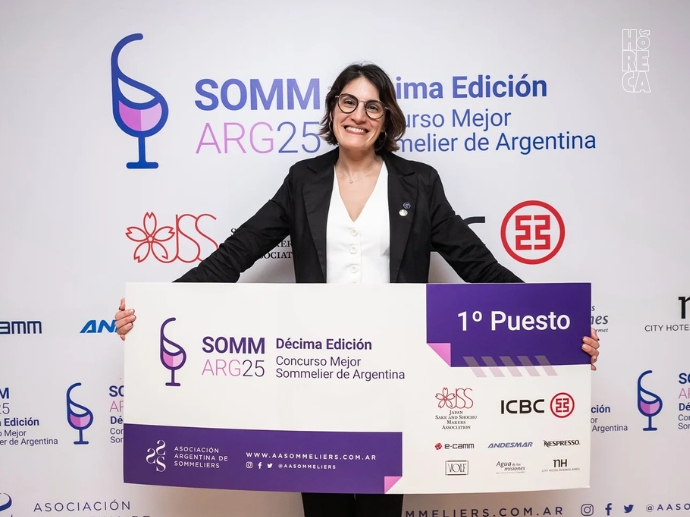 Sommelier paraguaya hace historia: Alma Cabral Arrieta es la Mejor Sommelier de Argentina 2025