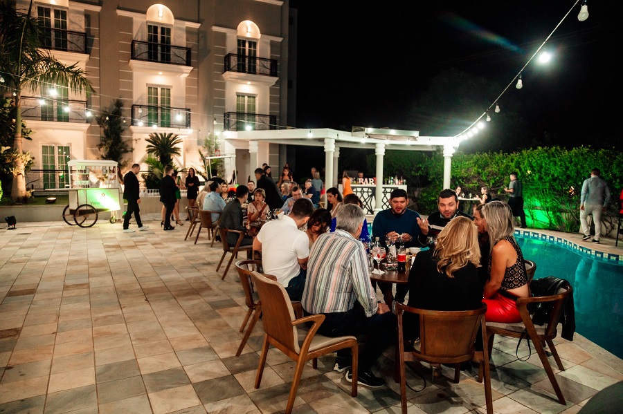 Takuare'e Country celebró primer aniversario  con un Show Cooking